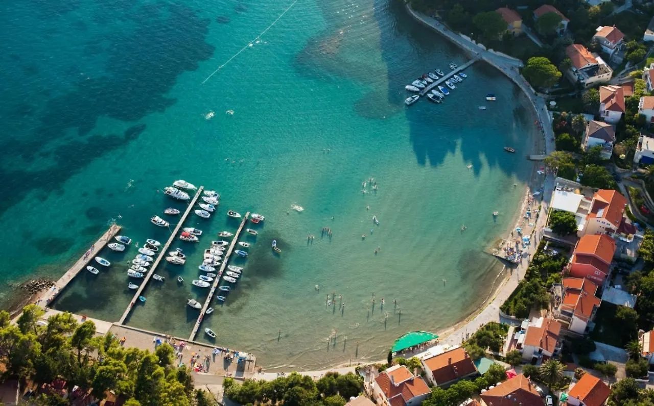 Apartments Lopar 178 Croatia