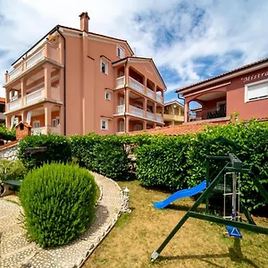 Apartment Kastell, Lopar